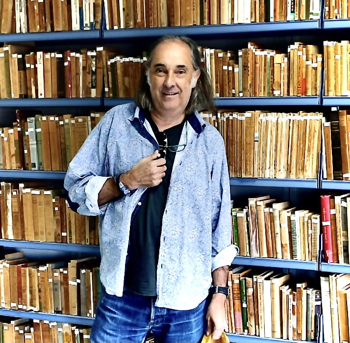 LAS PROVINCIAS DE BENET O VIVIR EN UN CHAGALL